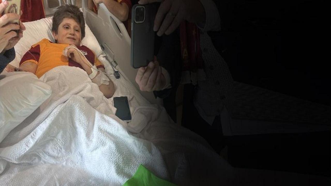 Depremzede Cihan'ı ağlatan hediye!