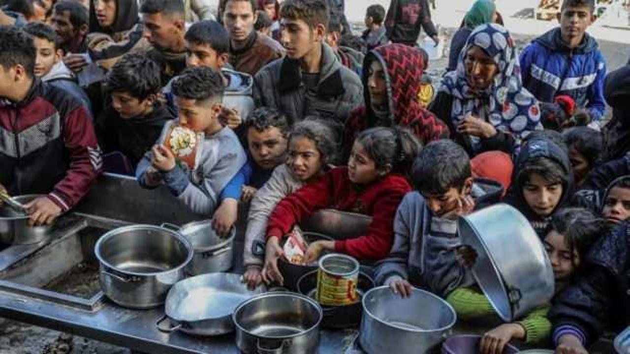 Gazzeliler açlıktan ölüyor: Can kaybı 30'a çıktı