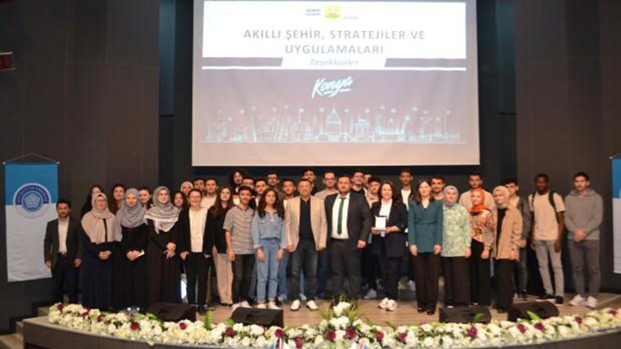 Konya Büyükşehir, NEÜ öğrencilerine ‘akıllı şehir, stratejiler ve uygulamaları’nı anlattı