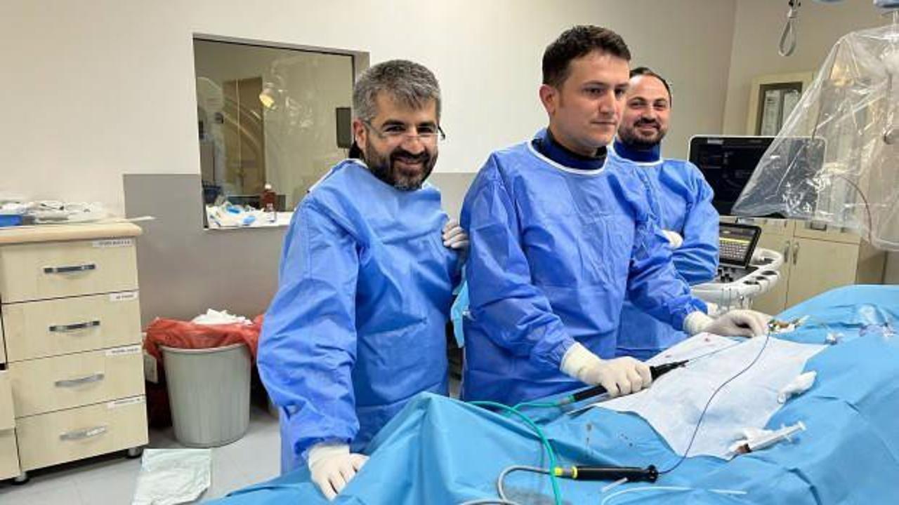 Muş'taki devlet hastanesinde bir ilk! Üç kablolu pille sağlığına kavuştu