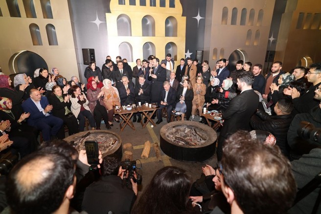 Bakanlar İstanbul’da Ateş Başında Vatandaşlarla Buluştu