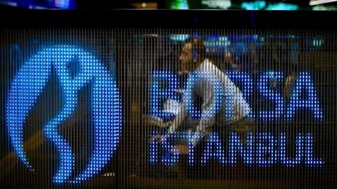 Borsa, depremler sonrası alınan önlemlerle dengelendi