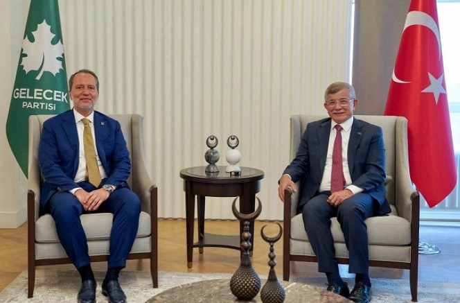 Davutoğlu ve Erbakan’dan Sürpriz Açıklama: “Yeniden Refah ile İşbirliğini Genişleteceğiz”