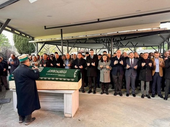 Gülay Boyraz’ın Babası İbrahim Dilber Son Yolculuğuna Uğurlandı