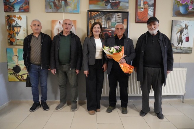 Kartal'da 'Fırçaların İzleri' Karma Resim Sergisi Açıldı