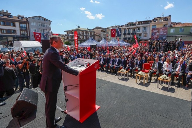 KIRMIZI BAYRAK” PROJESİNİ ATAŞEHİR’DEN BAŞLATTI
