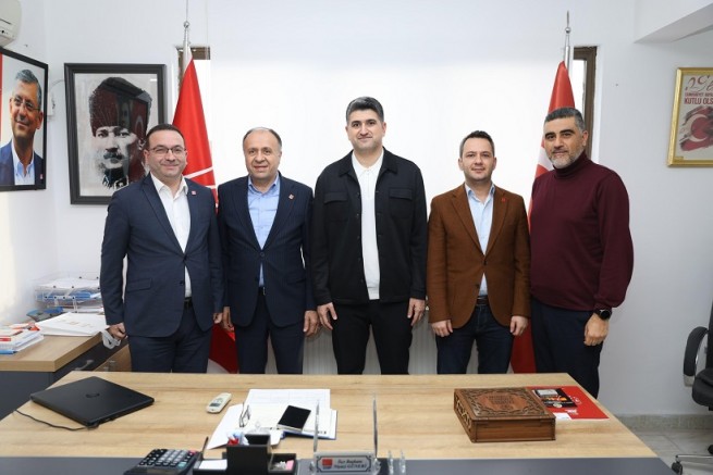 Onursal Adıgüzel’den CHP Pendik İlçe Başkanlığı’na Hayırlı Olsun Ziyareti