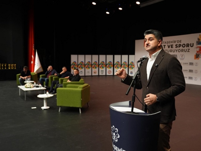 SANAT VE SPOR ALANINDA ÜNLÜ İSİMLERİ BULUŞTURAN PANEL ATAŞEHİR'DE DÜZENLENDİ