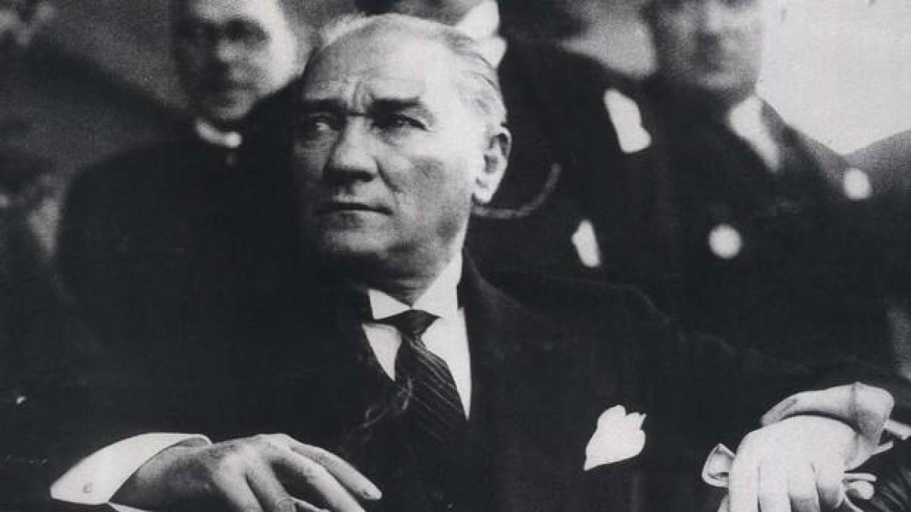 10 Kasım resmi tatil mi? 10 Kasım Atatürk'ü Anma Günü hangi güne denk geliyor, okullar tatil mi?
