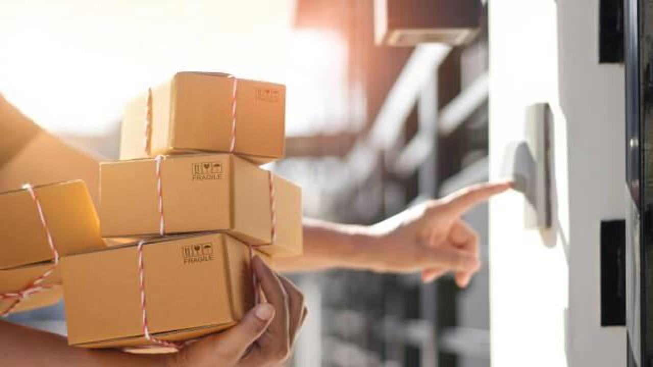 15 Temmuz Pazartesi PTT, MNG, Yurtiçi, Aras, Sürat, UPS kargo açık mı, kapalı mı?