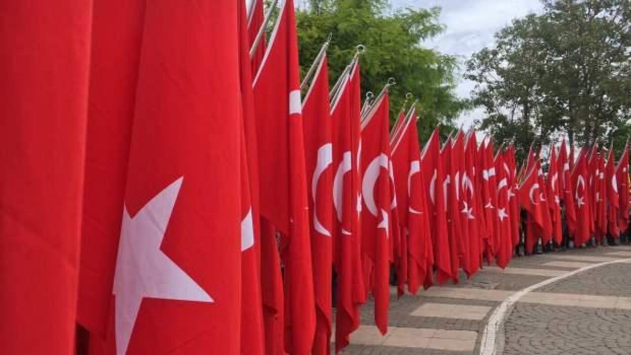 19 Mayıs resmi tatil mi, hangi güne geliyor? 19 Mayıs okullar tatil mi?