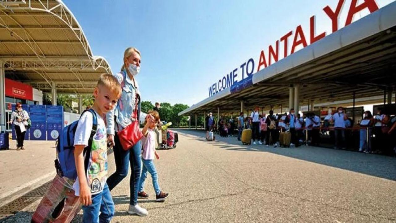 2022 turizminde 11 rekor