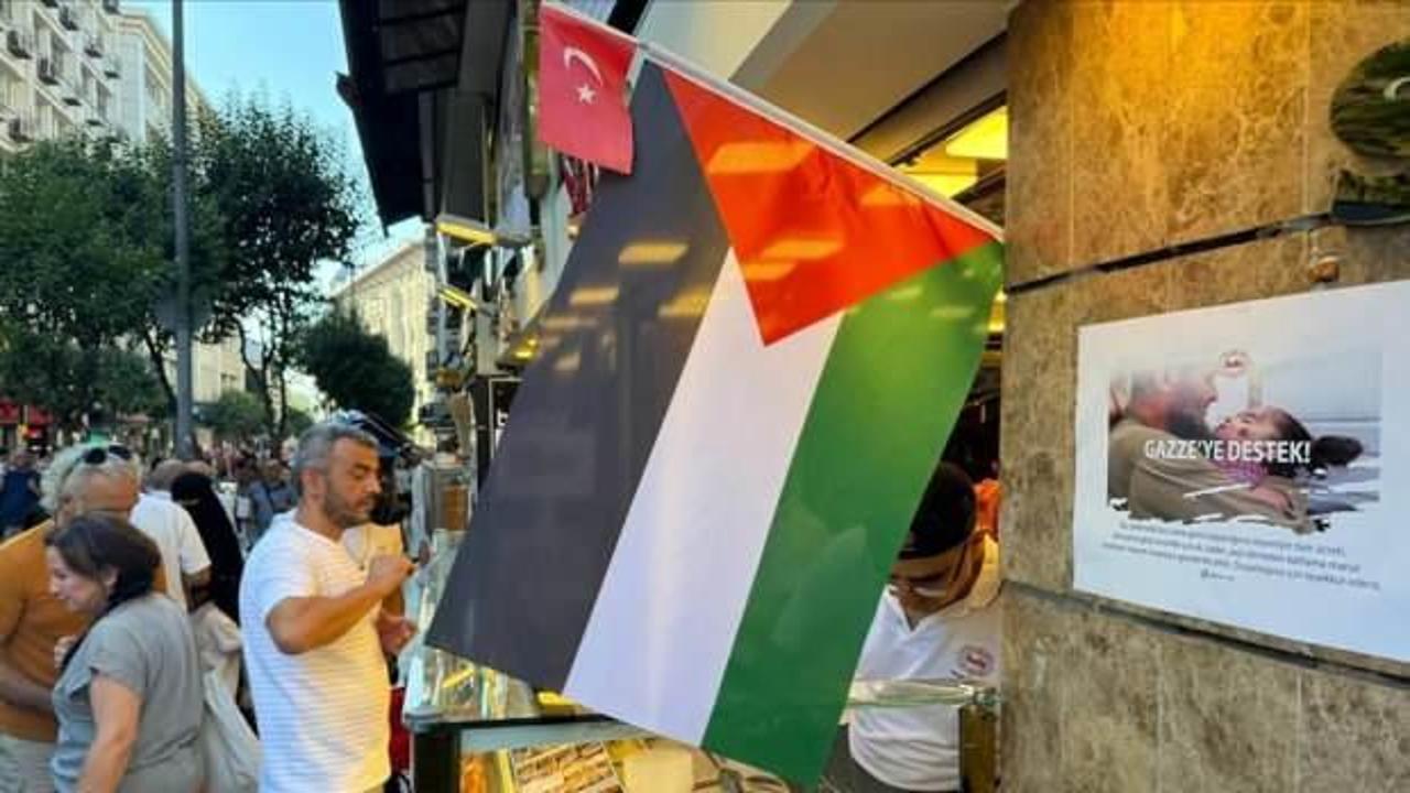 25 yıllık tatlıcı bir günlük cirosunu ihtiyaç sahibi Filistinlilere bağışladı