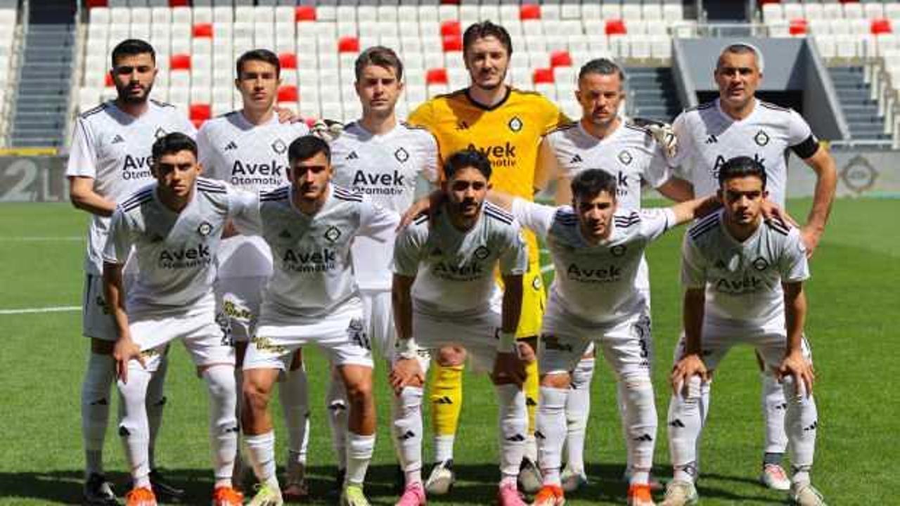 3 yıl önce Süper Lig'deydiler: Kazanamayınca 3. Lig'e düştüler