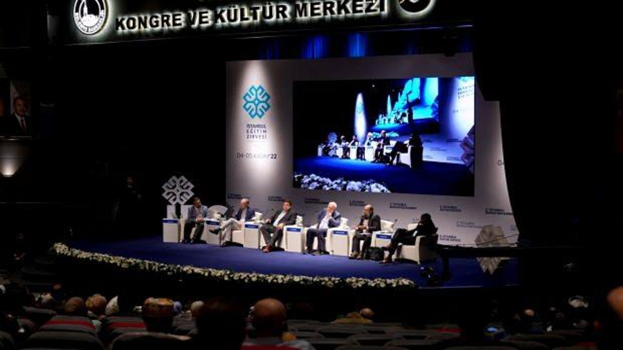 4. İstanbul Eğitim Zirvesi'nde yeni ve sürdürülebilir okul kültürü ele alındı