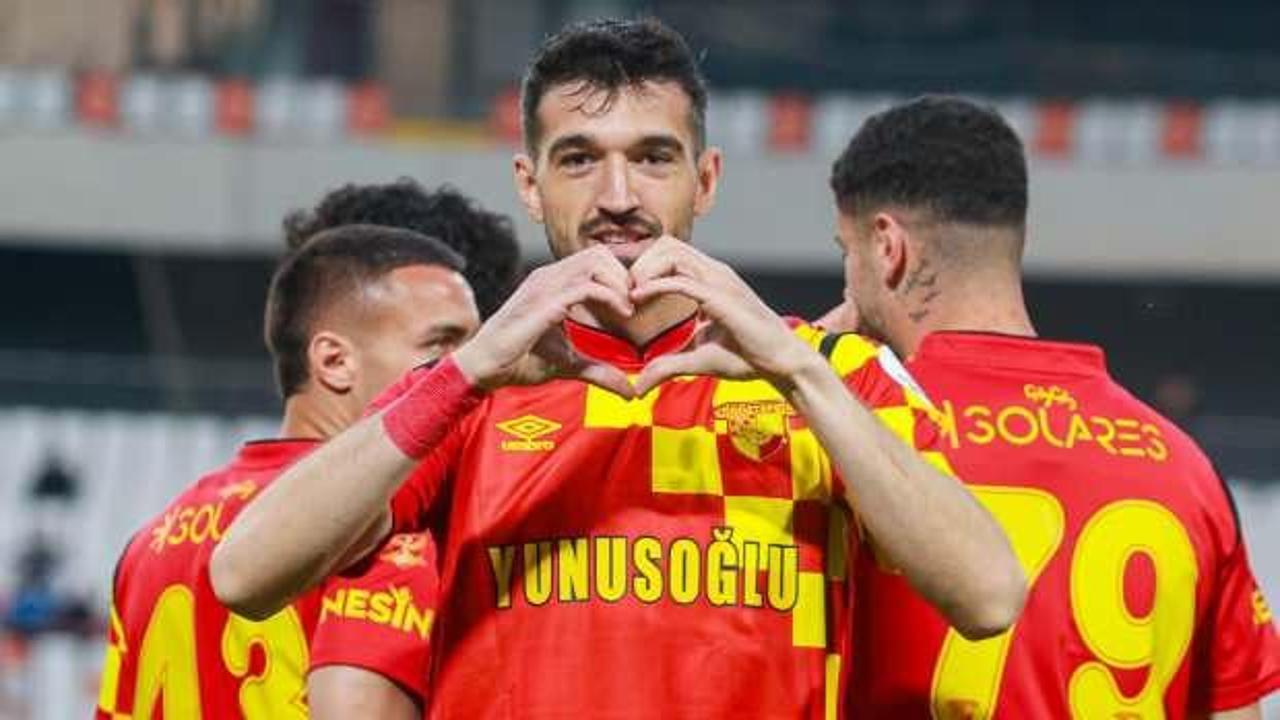 4 yıldır gol atamıyordu: Süper Lig'in suskun forveti bir açıldı pir açıldı
