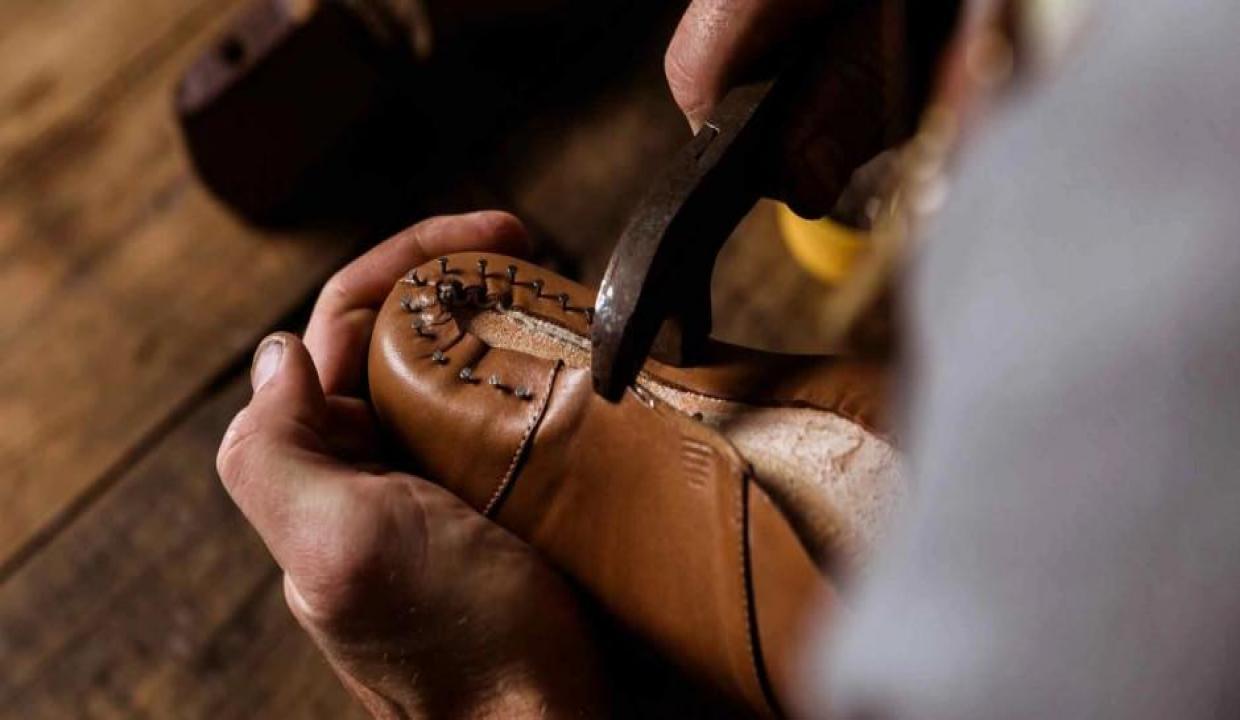 5 milyon çift ayakkabı elde kaldı! İndirim bekleniyor