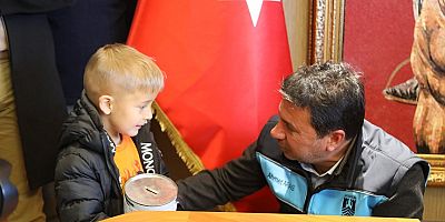 5 YAŞINDAKİ MİNİK 