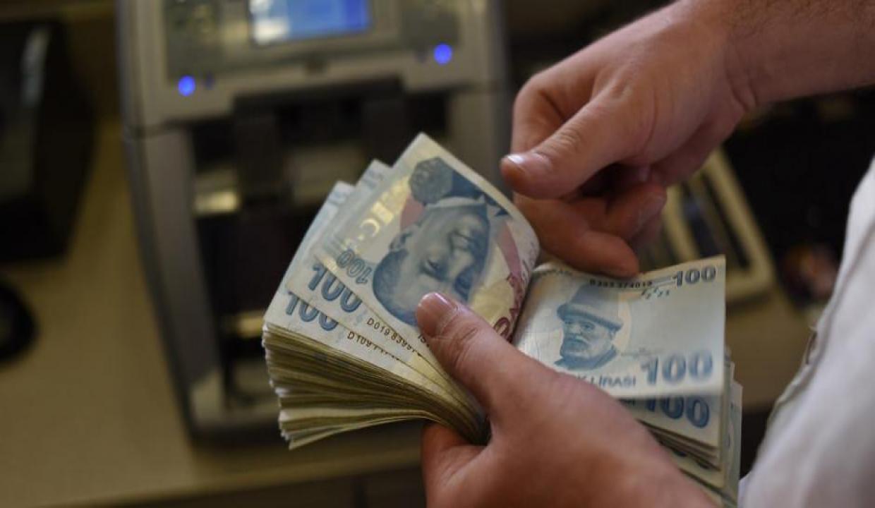 50 TL ve 100 TL değişiyor! Resmi Gazete'de yayımlandı