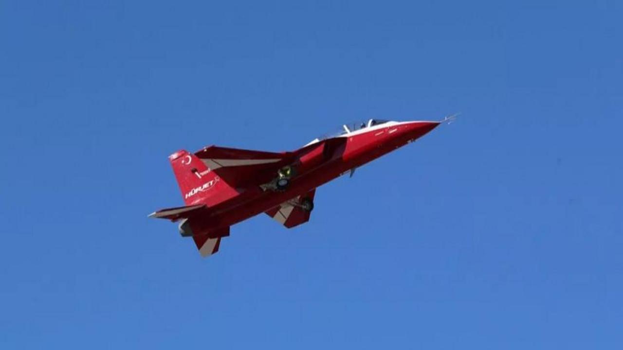 60 yıllık NF-5 savaş uçakları yerini Hürjet'e bırakıyor!