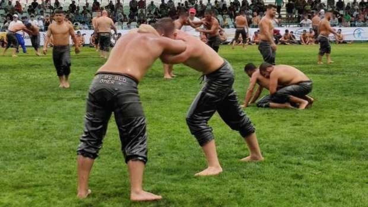 600 pehlivan er meydanında!