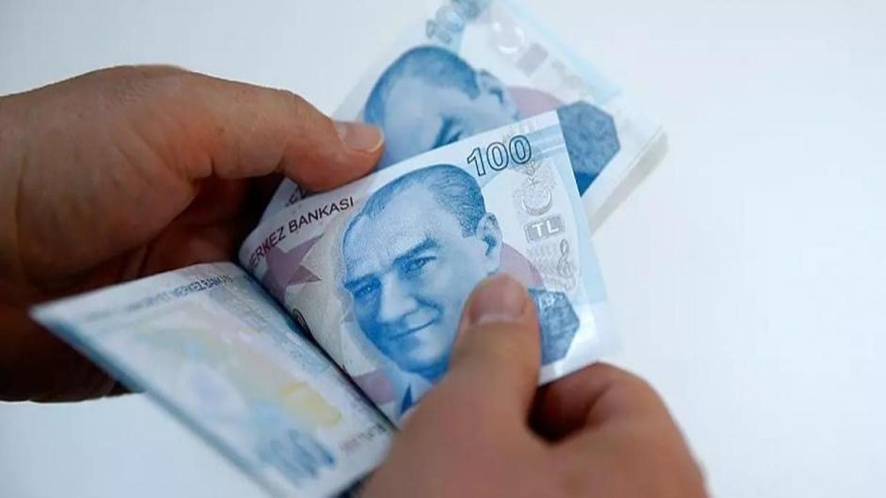 7 milyona yakın memur ve memur emeklisinin gözü hükümetin teklifinde