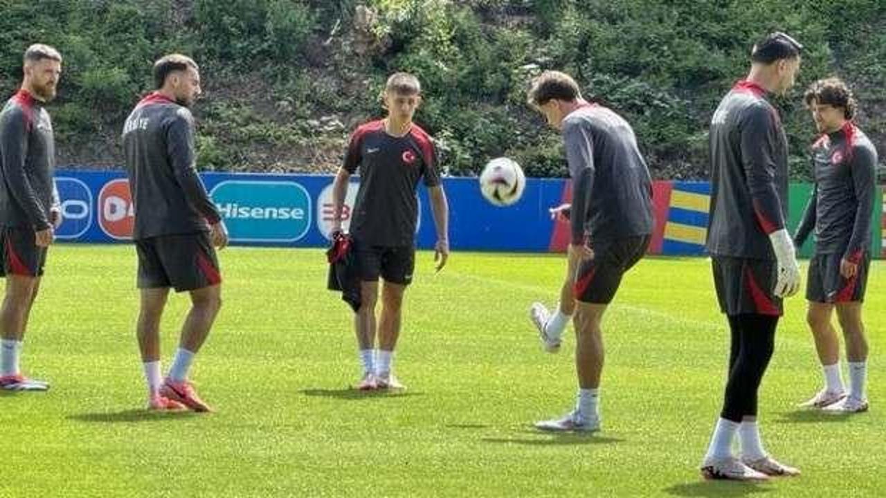 A Milli Futbol Takımı, Gürcistan mesaisini sürdürdü