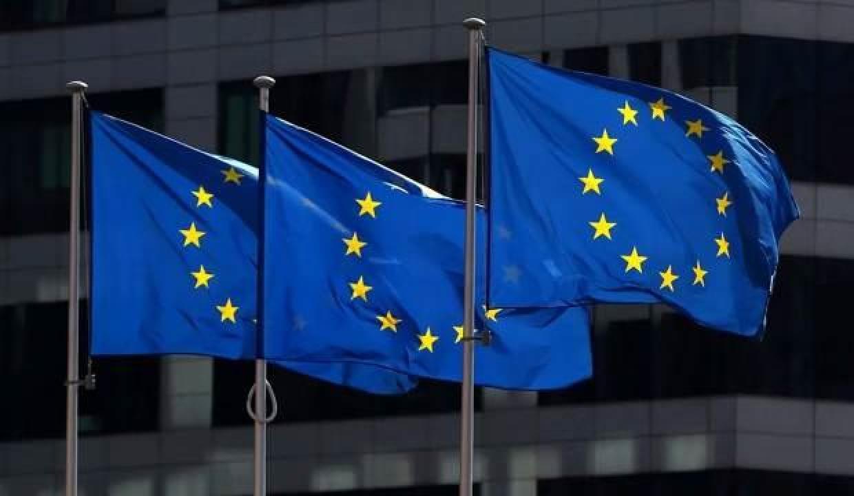 AB, Ukrayna'dan sonra iki ülkeyle daha üyelik süreci başlattı