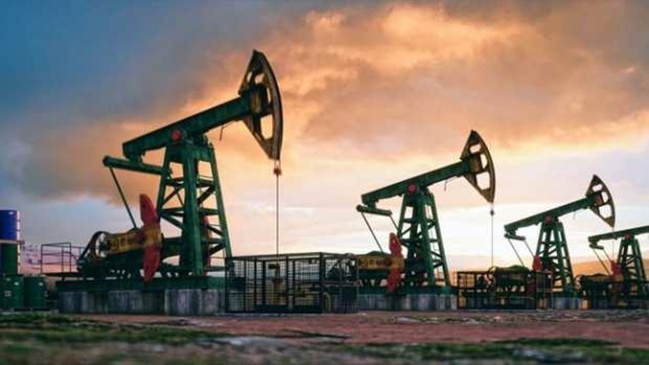 ABD petrol fiyatı tahminini yükseltti