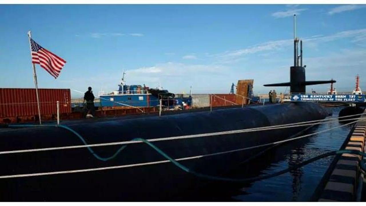 ABD'ye ait nükleer denizaltı Güney Kore'ye demirledi