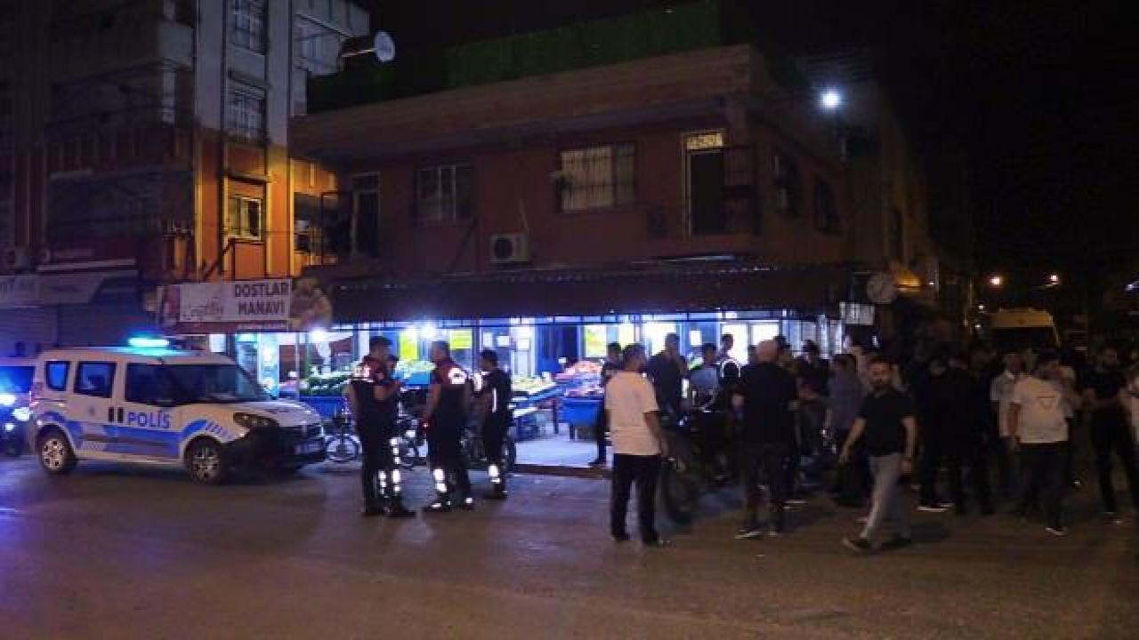 Adana'da otomobille çarpışan ekip motosikletindeki 2 polis ağır yaralandı