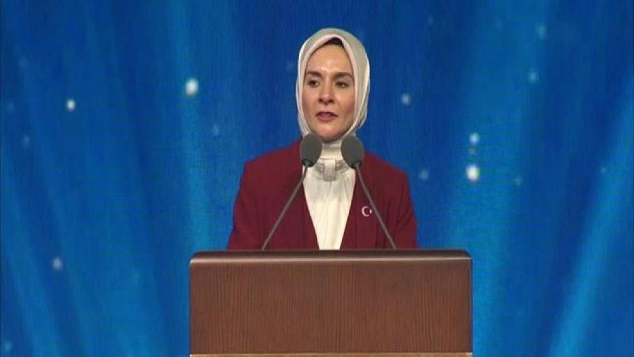 Aile ve Sosyal Hizmetler Bakanı Göktaş, Aile Yılı Tanıtım Programı'nda konuştu