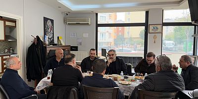 AK Parti Ataşehir’den Esnaf Buluşması: Gündemde Belediye Meclisi Seçimi de Vardı