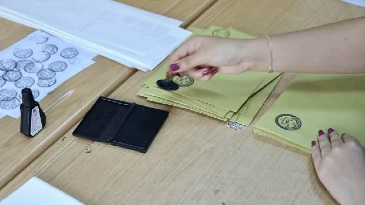 AK Parti, Hakkari İl Seçim Kuruluna itiraz etti