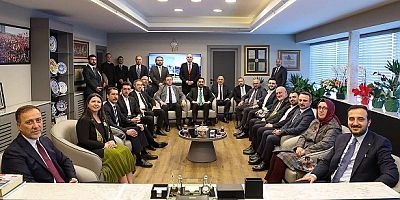 AK Parti İstanbul İl Başkanı Abdullah Özdemir’den MHP’ye Hayırlı Olsun Ziyareti