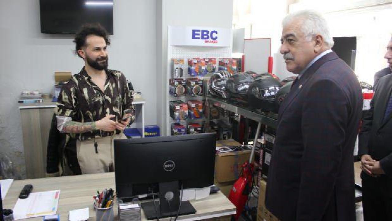 AK Parti Milletvekili Adayı Ayrım'dan Beylikdüzü'nde esnaf ziyareti