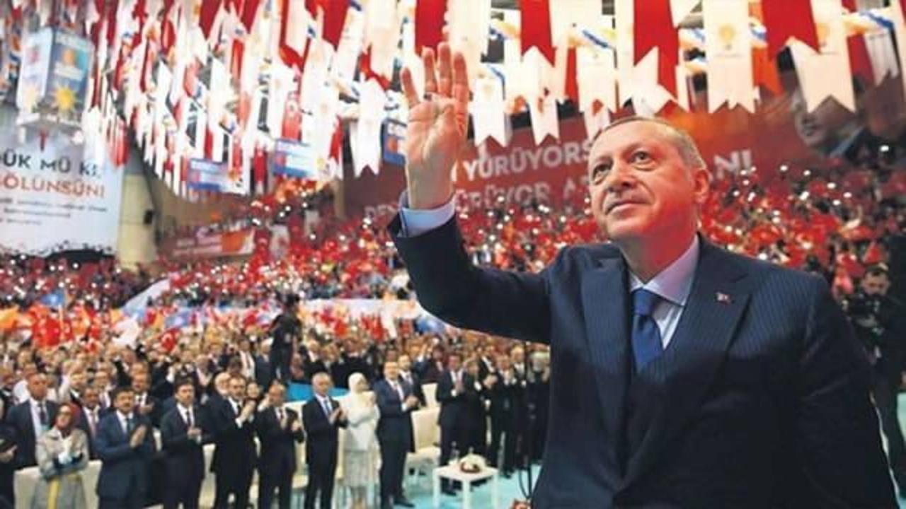 AK Parti'de ana tema 