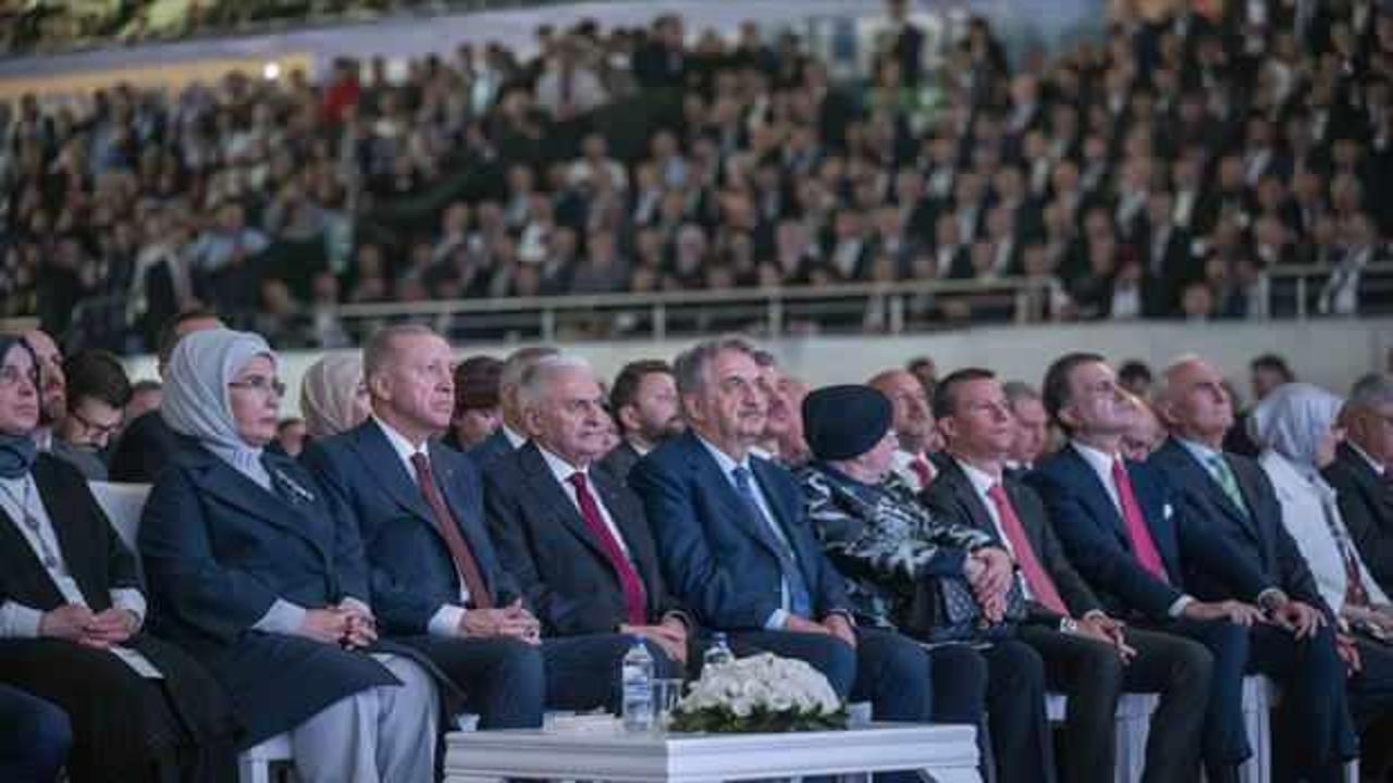 AK Parti'de yeni MKYK'nin öncelikli mesaisi yerel seçim