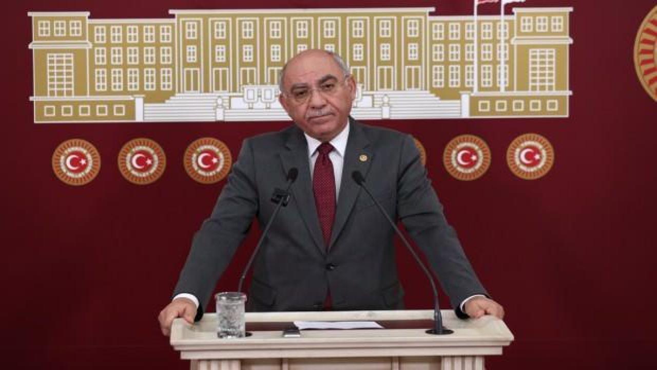 AK Partili Karahocagil: Meclis Kılıçdaroğlu'nun günahlarını affettirme yeri değil