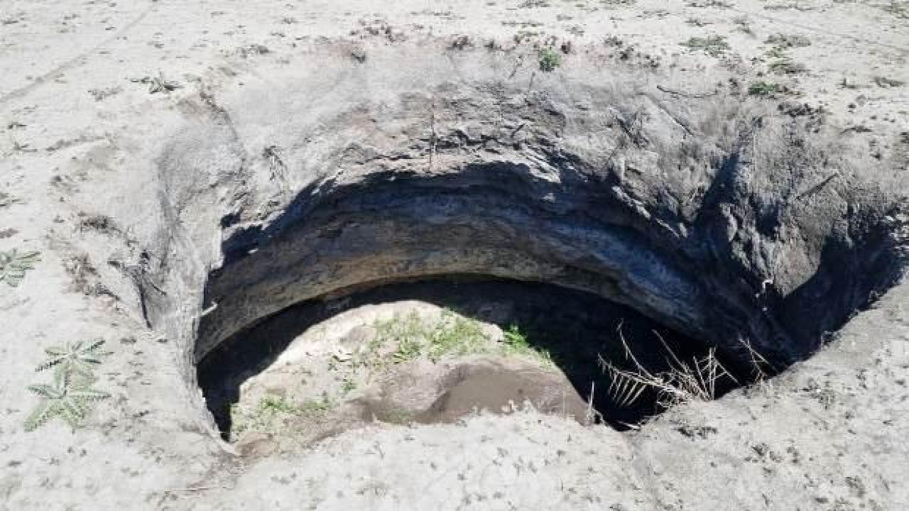Aksaray'da 10 gün arayla 2. obruk oluştu