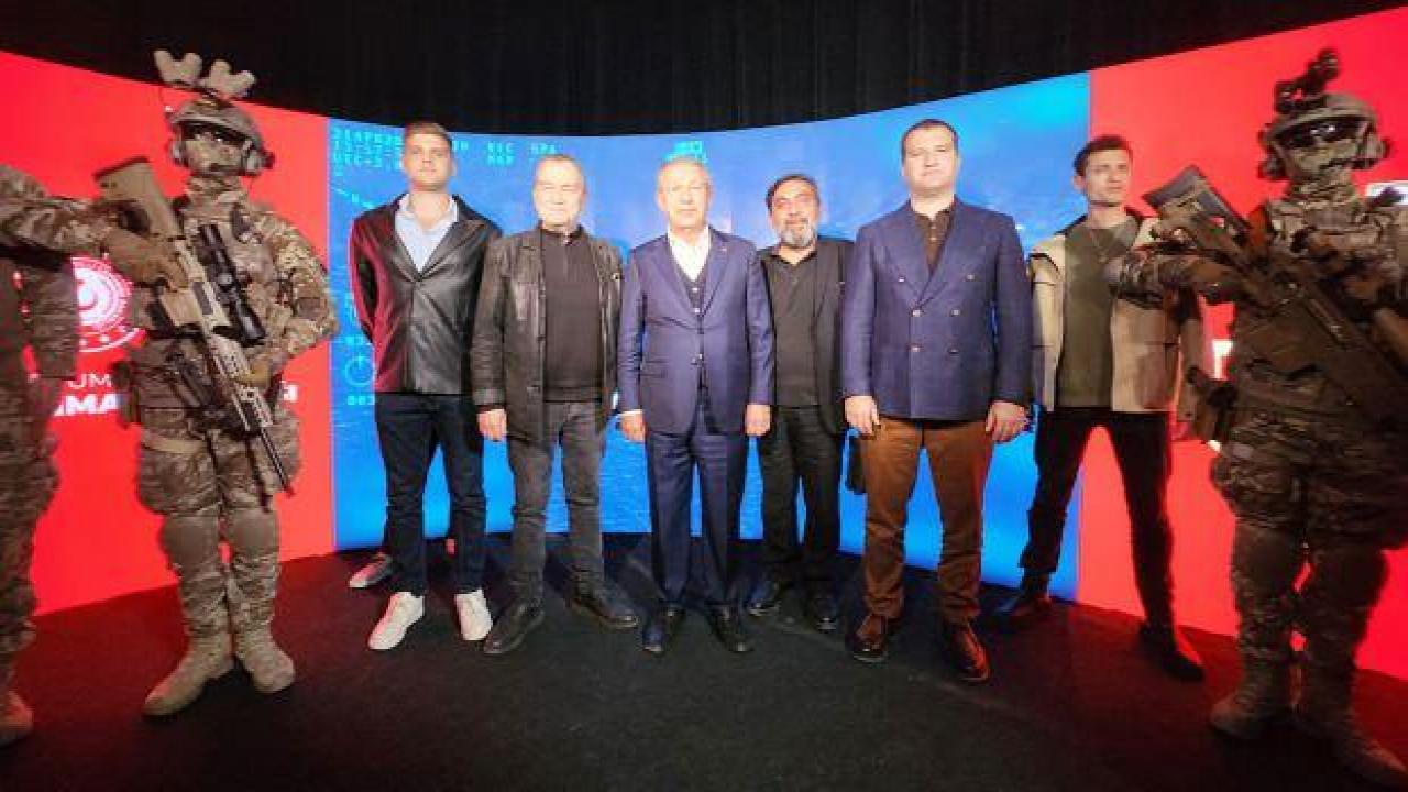 Al Sancak ekibinden çok konuşulacak ziyaret! Hulusi Akar'la çok özel görüntüler...