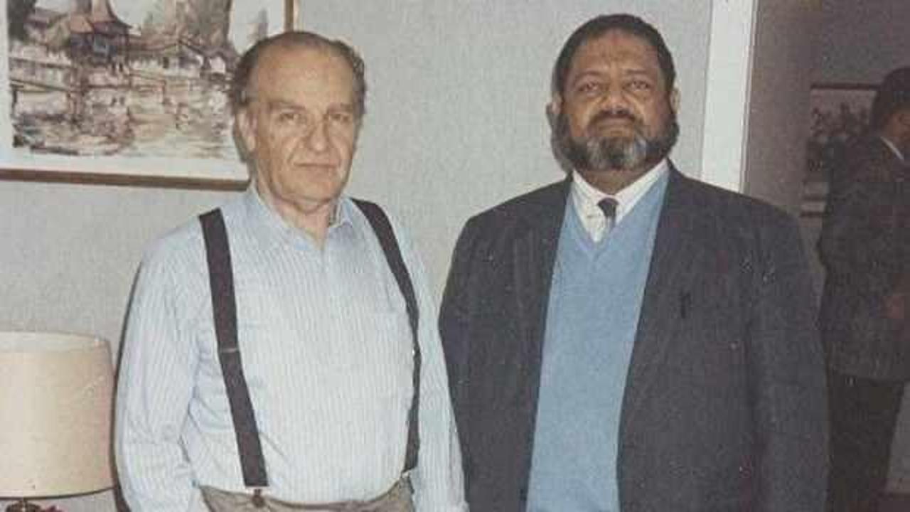 Aliya İzzetbegoviç’in yakın çalışma arkadaşı Muhammed Şerif vefat etti
