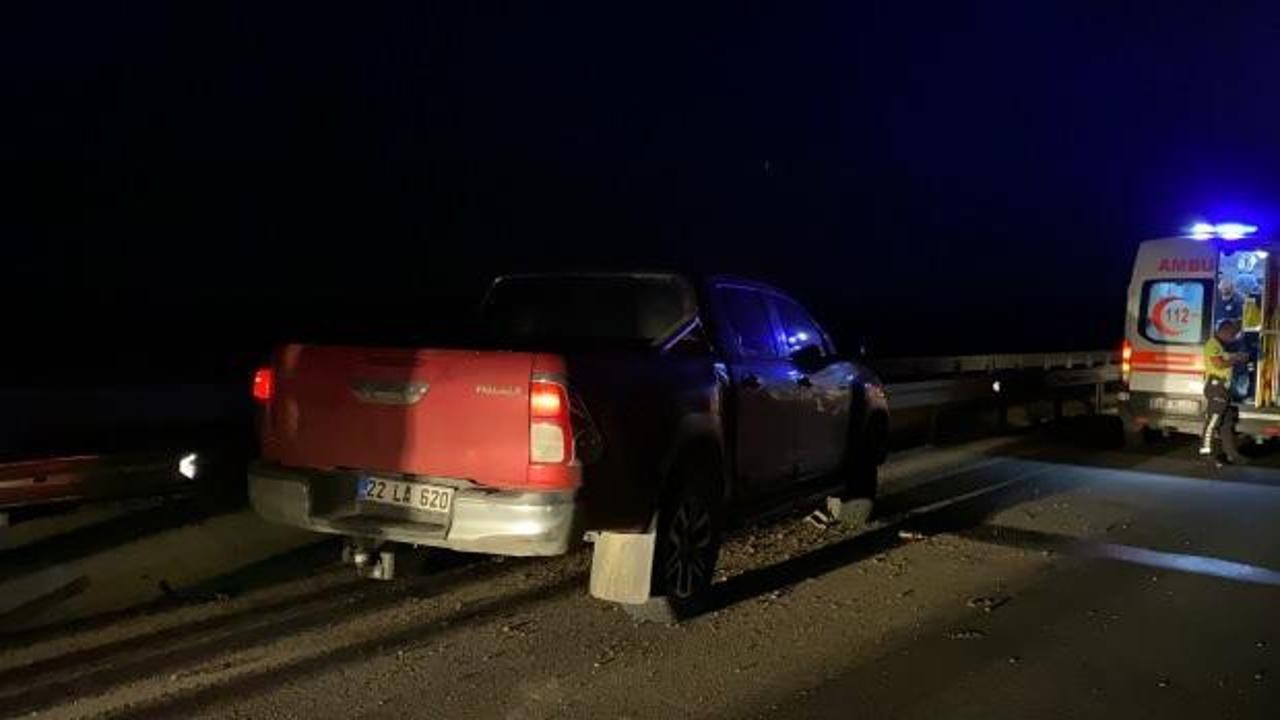 Alkollü sürücünün kullandığı kamyonet bariyerlere çarptı