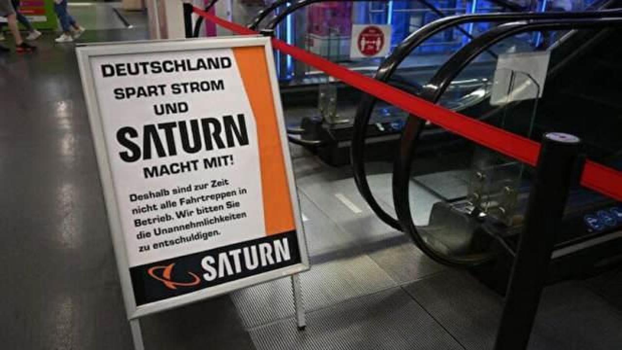 Almanya'da enerji tasarrufu için AVM'lerdeki yürüyen merdivenler durduruldu
