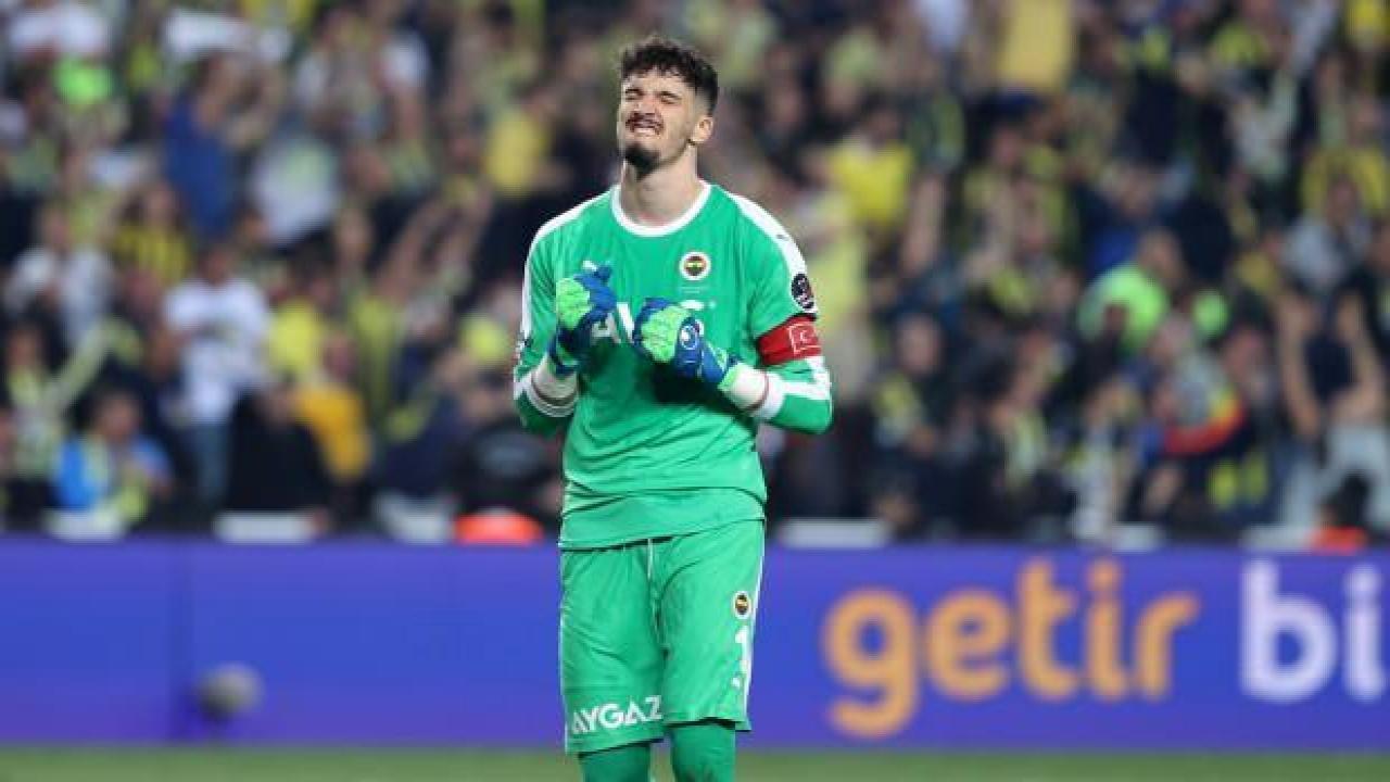 Altay Bayındır: Her maç final niteliğinde