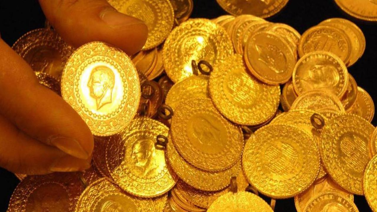 Altın yeni rekor denemesi yapmaya çalışıyor