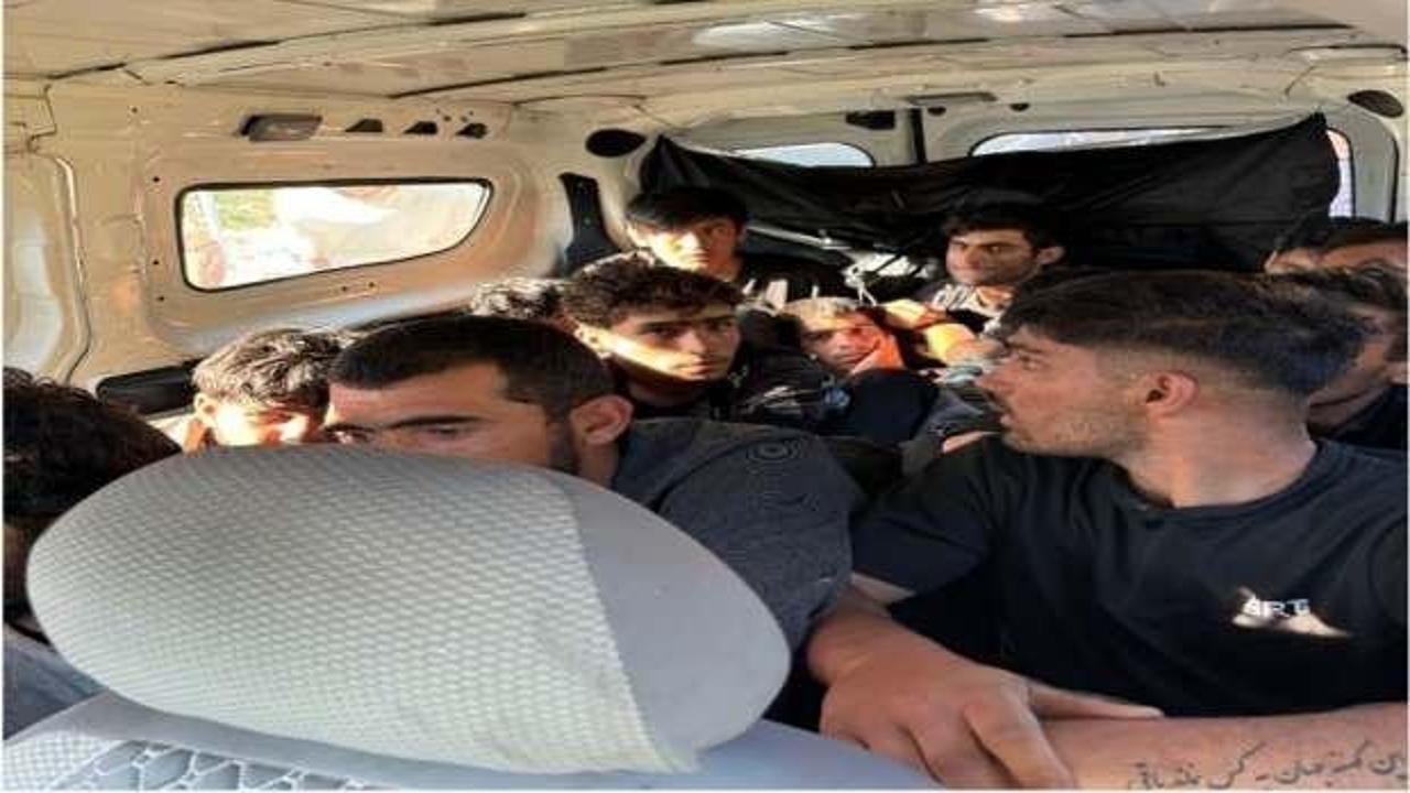 Amasya'da 15 kaçak göçmen yakalandı; 3 tutuklama