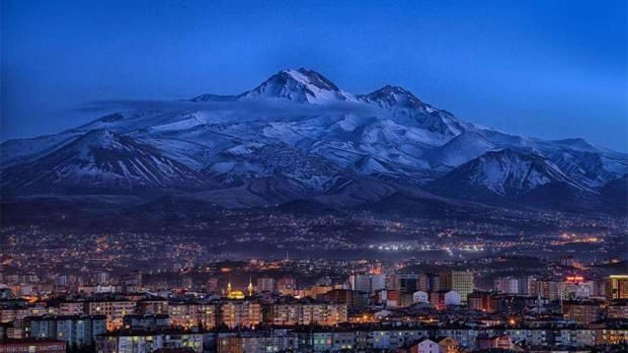 Anadolu'daki yanardağlar patlayabilir!
