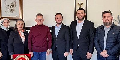 ANAHTAR PARTİ’DEN KARTAL KOŞUYOLU HASTANESİ’NE ANLAMLI ZİYARET