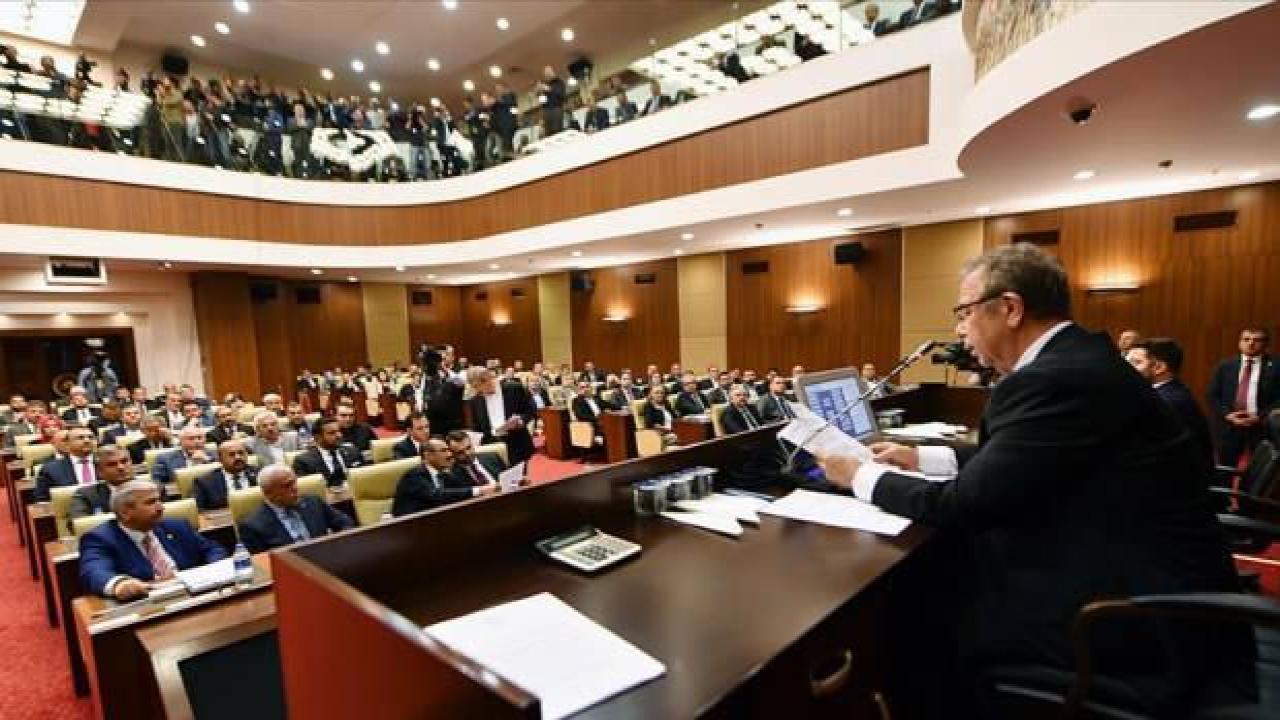 Ankara Büyükşehir Beledeyisesi'nde sel tartışması